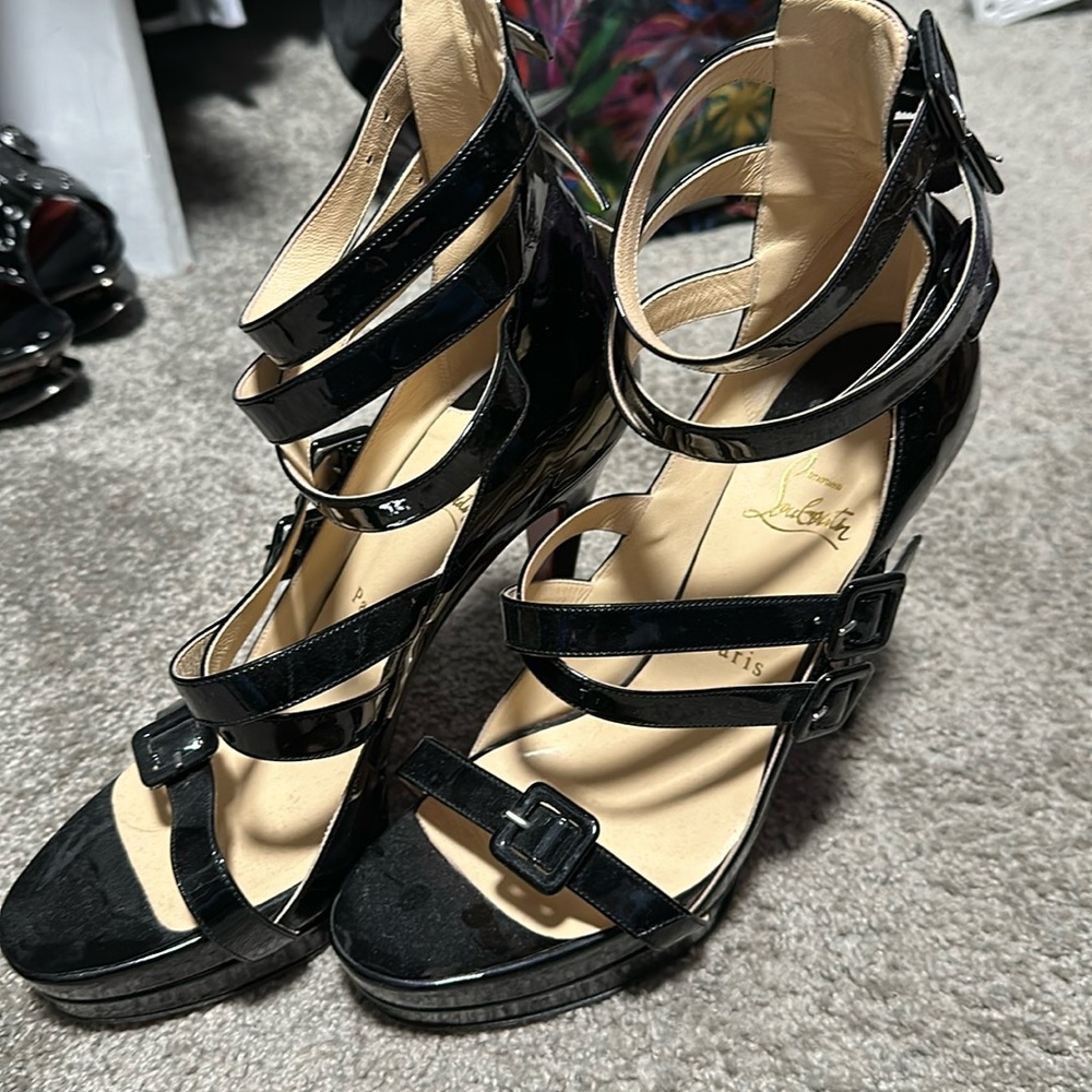 Christian LouBoutin patent leather platform heels size 40